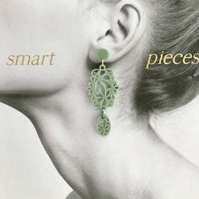 Lade das Bild in den Galerie-Viewer, d99 - Medaillons Serie 3