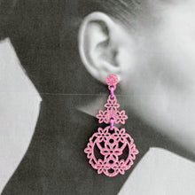 Lade das Bild in den Galerie-Viewer, d40 - medaillons groß