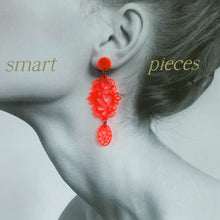 Lade das Bild in den Galerie-Viewer, d99 - Medaillons Serie 3