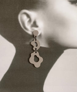 d81 - animal print