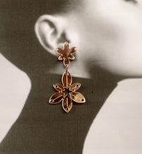 Lade das Bild in den Galerie-Viewer, Spring 26
